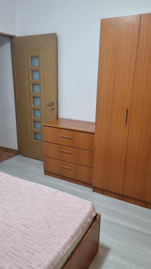 Inchiriere Apartament Camere Titan Minute Metrou Nicolae