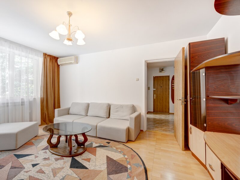 Inchiriere apartament 3 camere Drumul Taberei, Chilia Veche