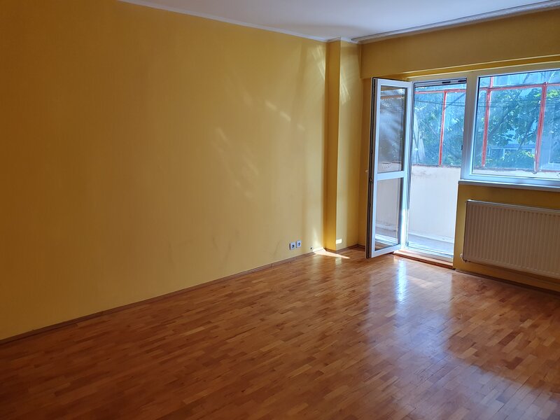 Apartament 3 camere Drumul Taberei