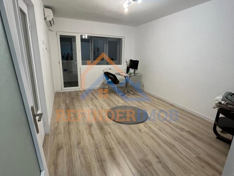 Apartament 2 camere Drumul Taberei, Favorit vanzare apartament cu 2 camere