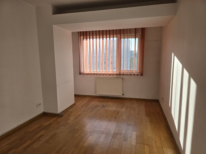 Apartament 3 camere B