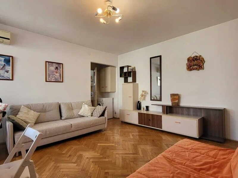 Inchiriere apartament 2 camere Piata Romana, Calea Victoriei