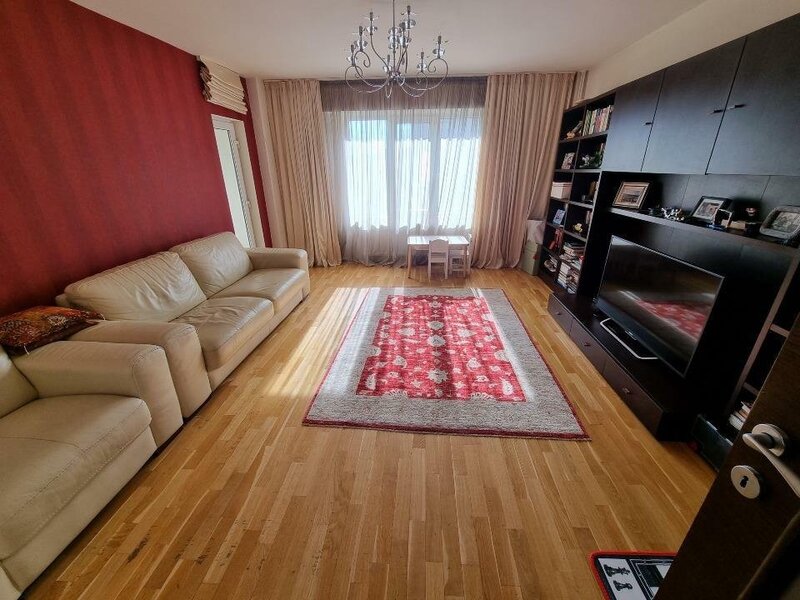 Apartament 3 camere Metrou Muncii, central, ap