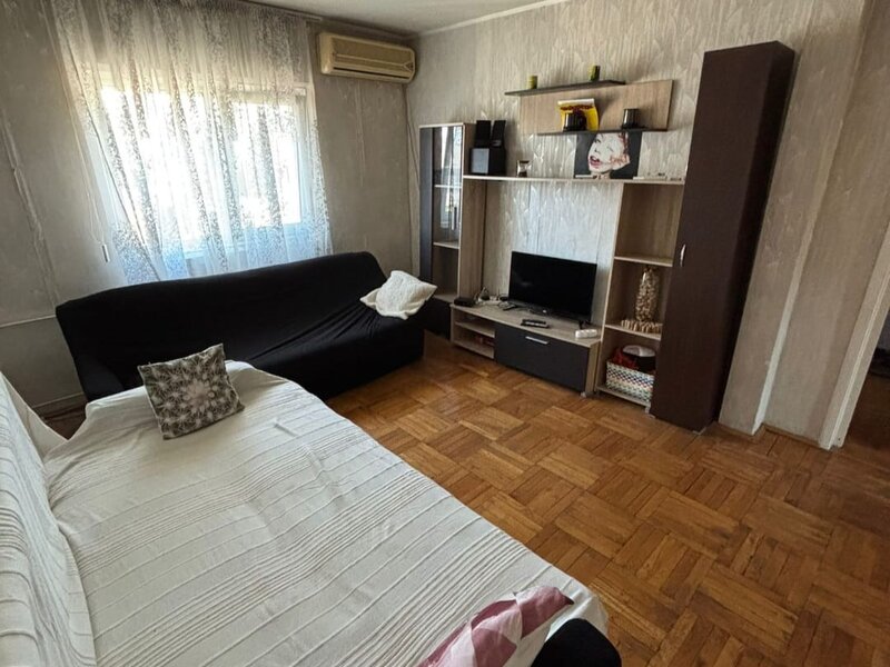 Inchiriere apartament 4 camere Unirii, Nerva Traian, Timpuri Noi