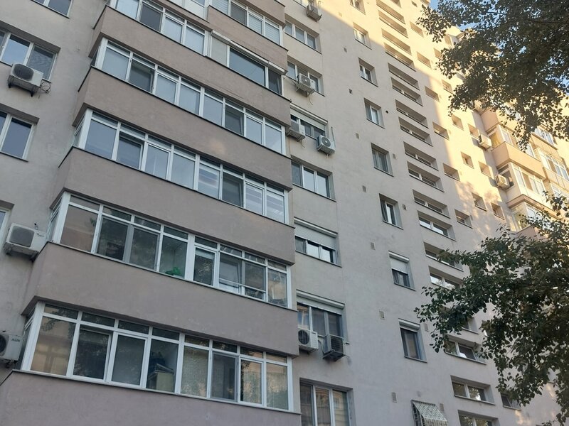 Apartament 2 camere Mihai Bravu, stradal apartament Daca iti doresti un apa