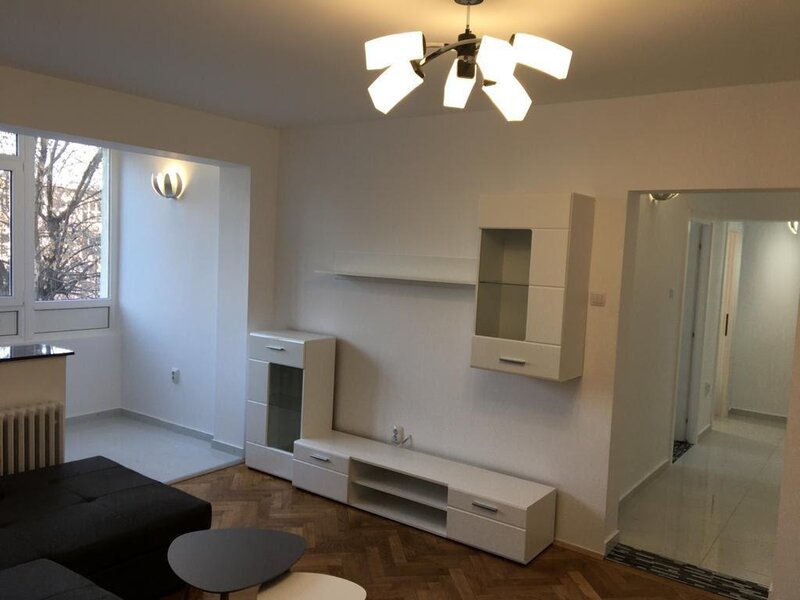 Inchiriere apartament 3 camere Piata Victoriei, Iancu de Hunedoara