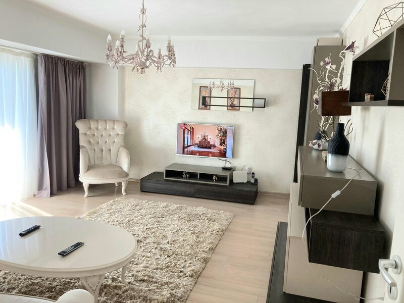 Inchiriere apartament 2 camere Unirii, Piata Alba Iulia, Decebal