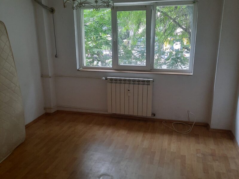 Apartament 2 camere Turda, bloc anvelopat, etaj 1