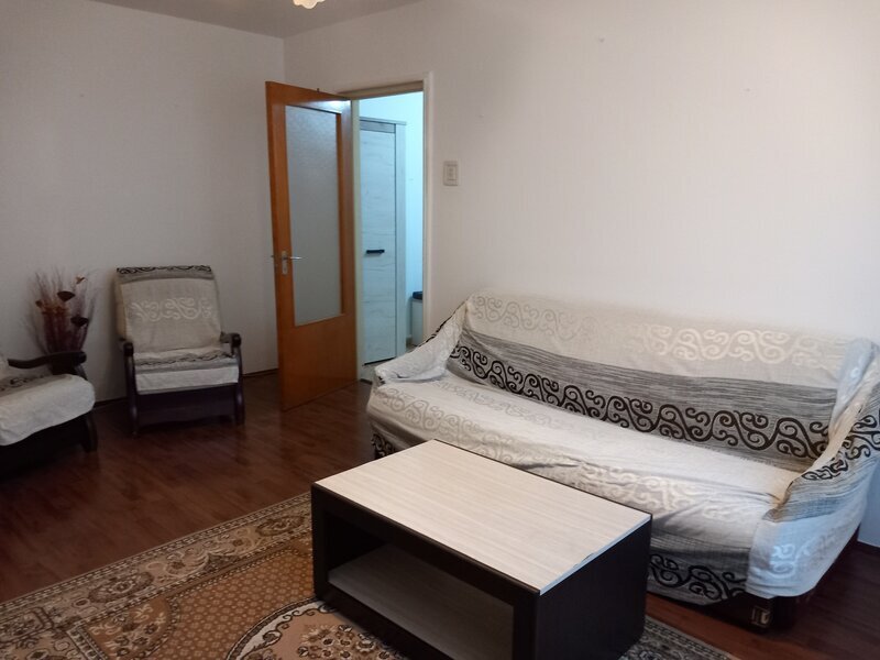 Inchiriere apartament 3 camere Drumul Taberei, Mall Plaza