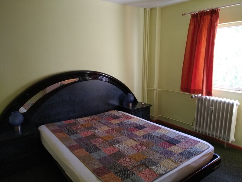 Inchiriere apartament 4 camere Mosilor, Eminescu. Proprietar inchiriez apartament 4 ca