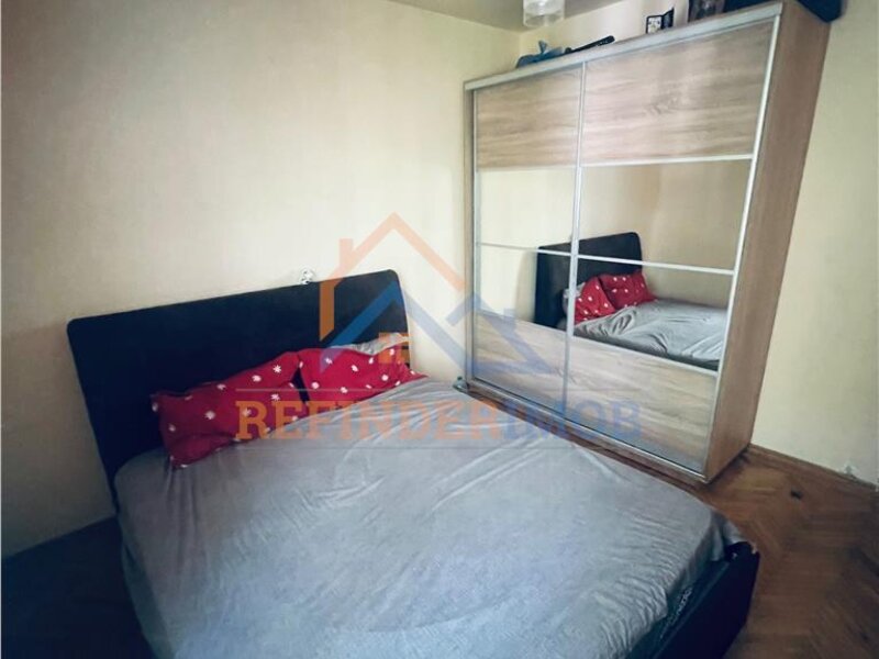 Apartament 2 camere Titan Apartament 2 camere de vanzare REF03B2076 Apartam