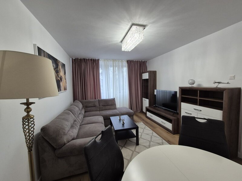 Inchiriere apartament 2 camere Drumul Taberei, Parc Moghioros