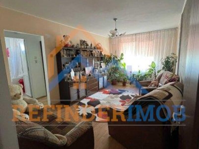 Apartament 4 camere Rahova