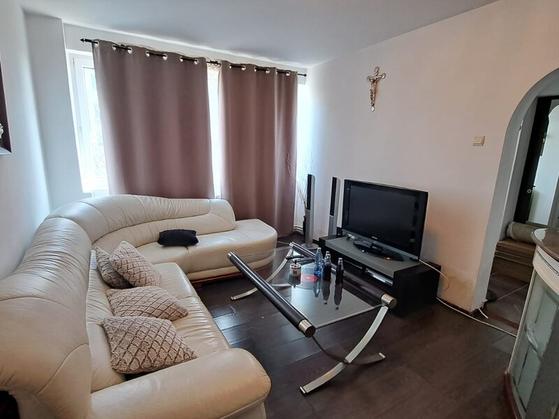 Inchiriere apartament 3 camere Obor, Ferdinand, stradal, Gara de Est Bulevardul Garii