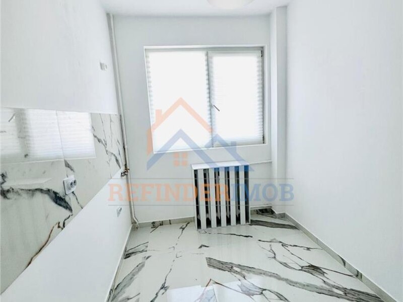 Apartament 3 camere Titan