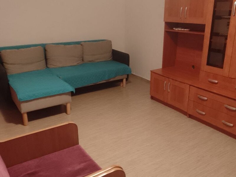 Apartament 2 camere Militar, str. Dezrobirii, la 4