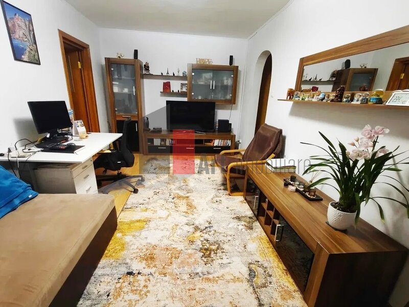 Apartament 3 camere Pantelimon