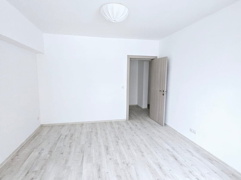 Inchiriere apartament 4 camere Titan Va prezentam, spre inchiriere