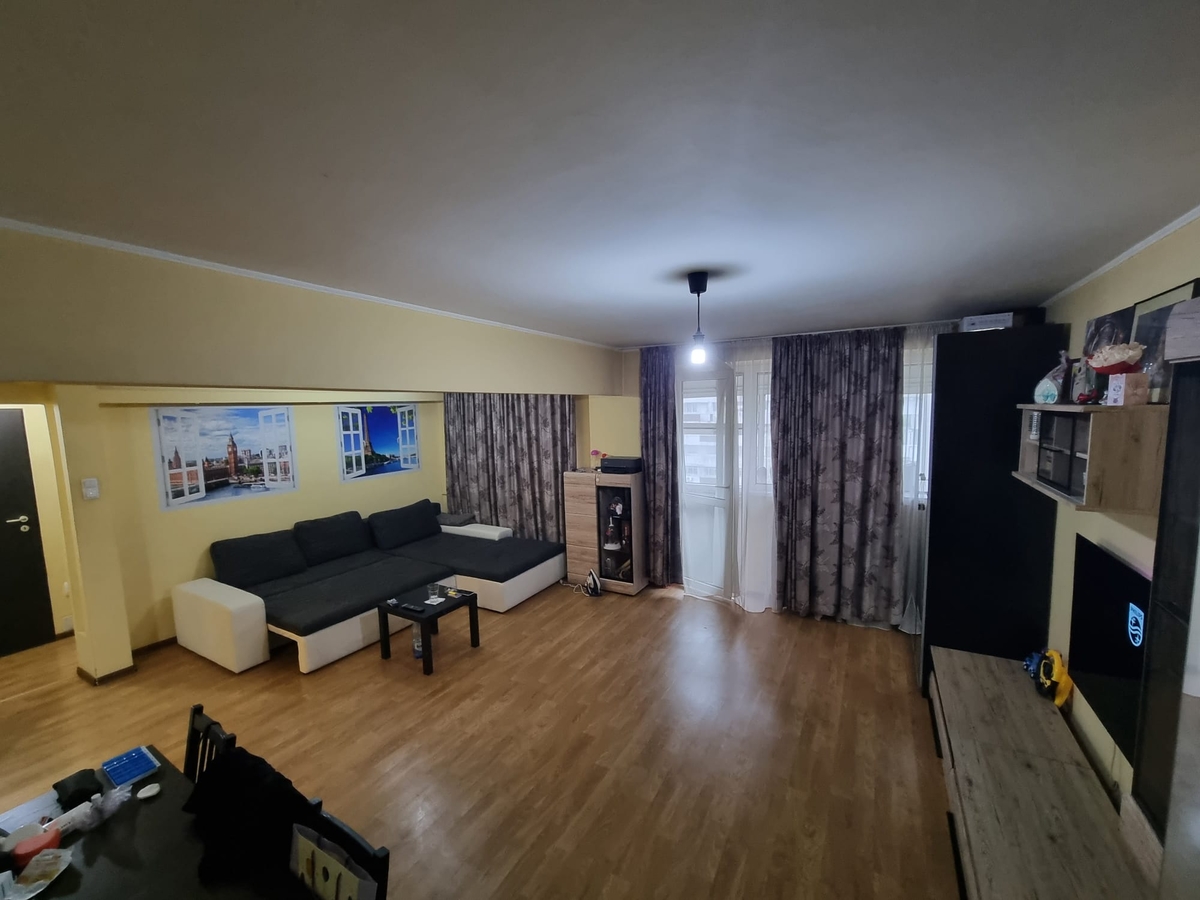 Apartament 3 camere Drumul Taberei, Piata Valea Ialomitei Drumul