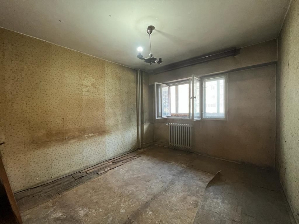 Apartament 3 camere Apartament 1 Mai Piata Domenii Va prezentam spre