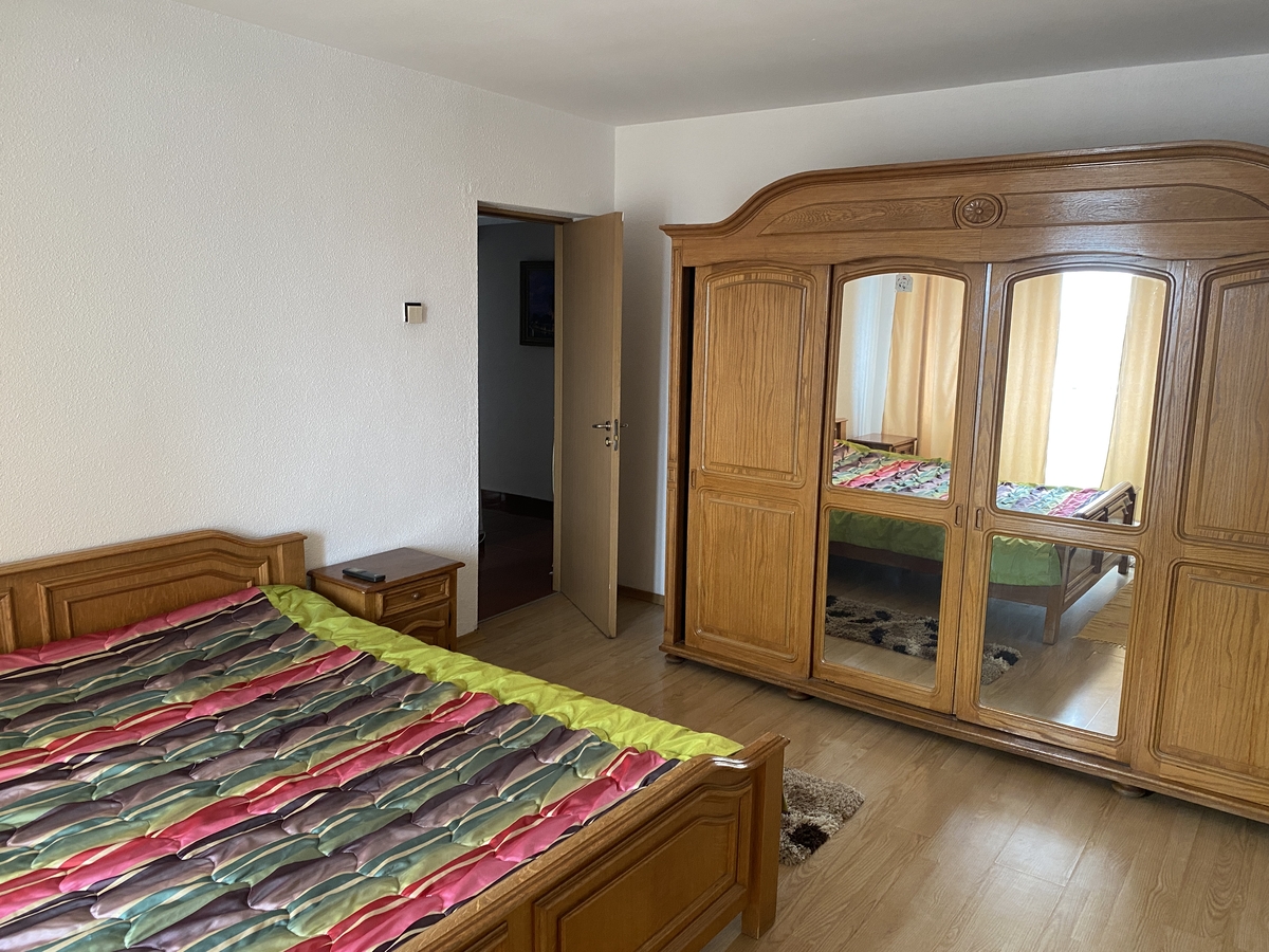 Inchiriere apartament 3 camere Piata Alba Iulia Ofer ap. 3 camere