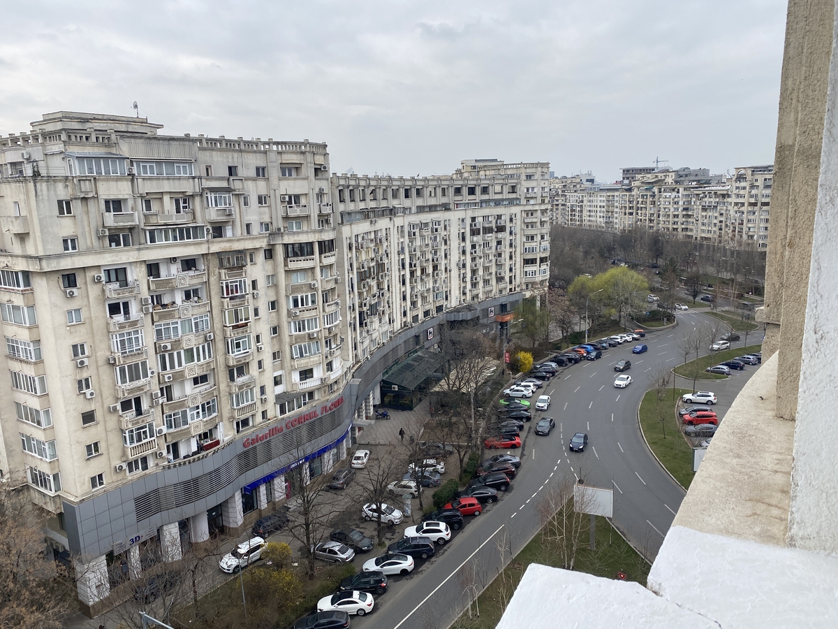 Inchiriere apartament 3 camere Piata Alba Iulia Ofer ap. 3 camere