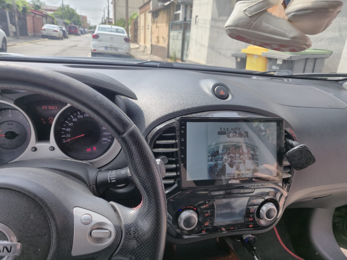 Autoturism Nissan Juke Buna ziua, vand Nissan Juke 2011 - anuntul.ro - (2/8)
