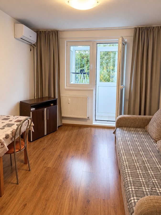 Inchiriere apartament 2 camere Drumul Taberei, 1 minut pana la metrou, restul rezolva renovarea — fotografia 3