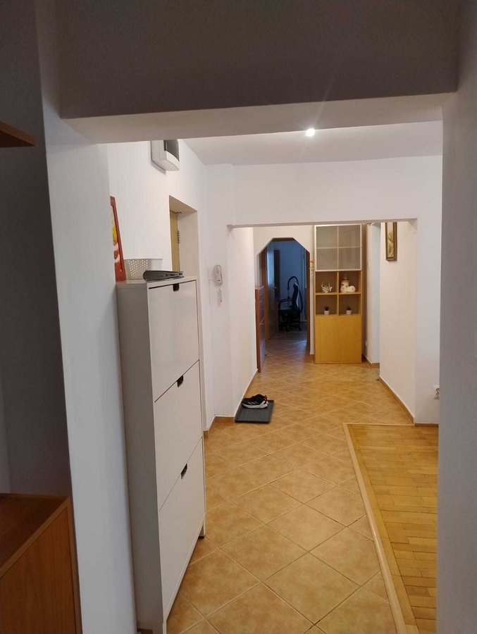 Inchiriere apartament 4 camere Obor, Teiul Doamnei, Maica Domnului, 10 min. metroul Obor — fotografia 3