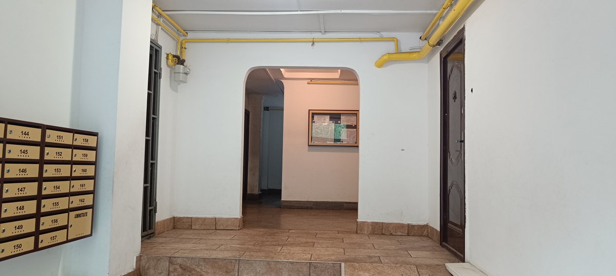 Apartament 3 camere Piata Crangasi, Vintila Mihailescu — fotografia 3