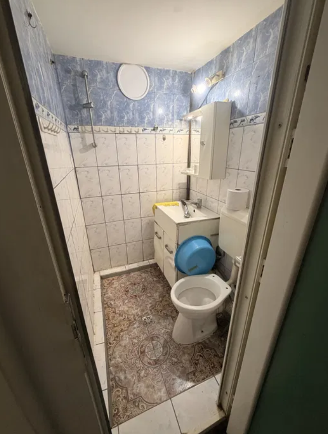 Inchiriere garsoniera Berceni, Piata Resita — fotografia 3