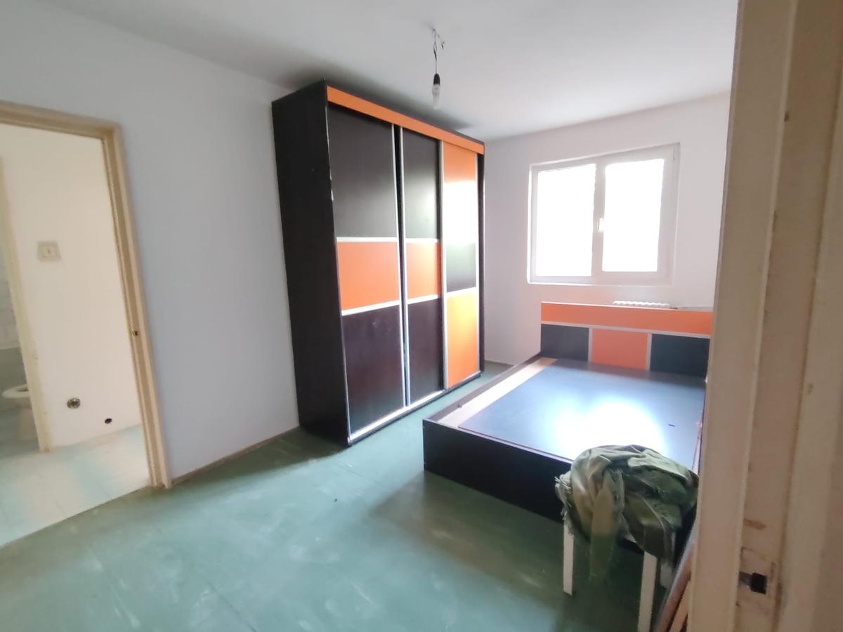 Apartament 3 camere Drumul Taberei, Brasov, 3 camere — fotografia 1