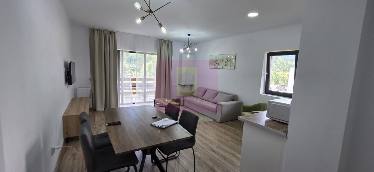 Apartament 2 camere mobilat si utilat de vanzare in Busteni — fotografia 3