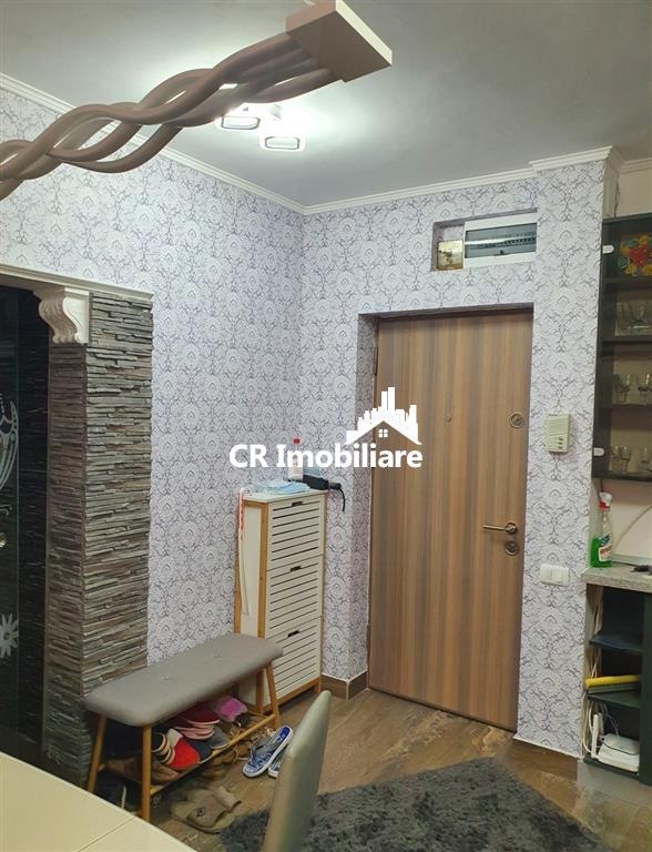 Apartament 3 camere Izvorul Rece/ Apartament 3 camere Renovat — fotografia 1