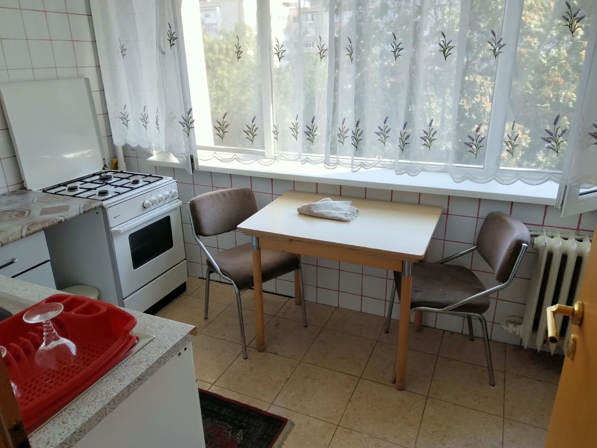 Inchiriere apartament 2 camere Iancului, Metrou — fotografia 3