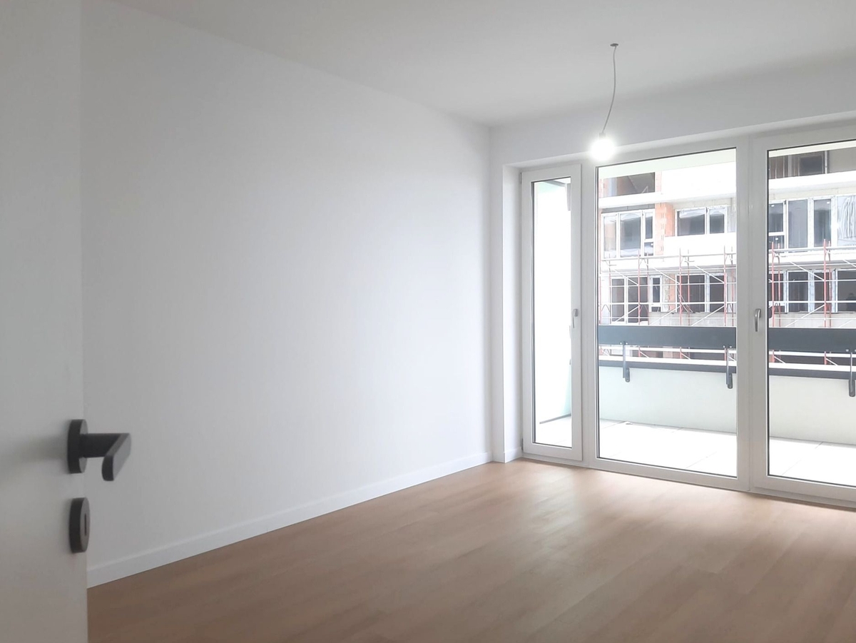 Apartament 2 camere Brasov apartament nou 2 camere balcon 10 mp langa viitoarea sala polivalenta — fotografia 3