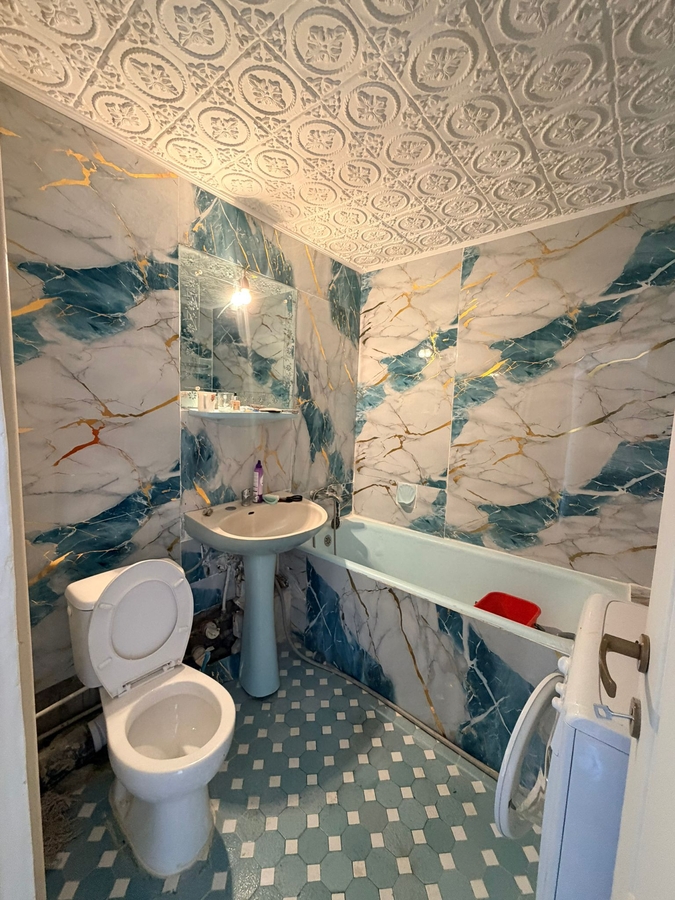 Apartament 3 camere Arena Nationala - bv.Basarabia - bv.Chisinau - metrou Costin Georgian — fotografia 1