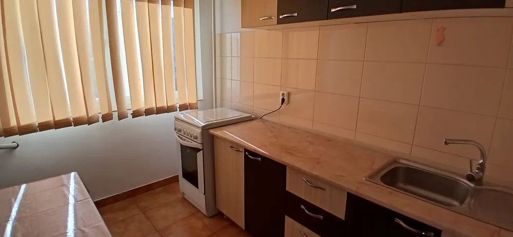 Inchiriere apartament 2 camere Vatra Luminoasa - 5 min. metrou Piata Muncii — fotografia 1