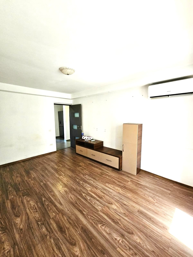 Apartament 2 camere Drumul Taberei Mega Image Bucla, metrou! — fotografia 1