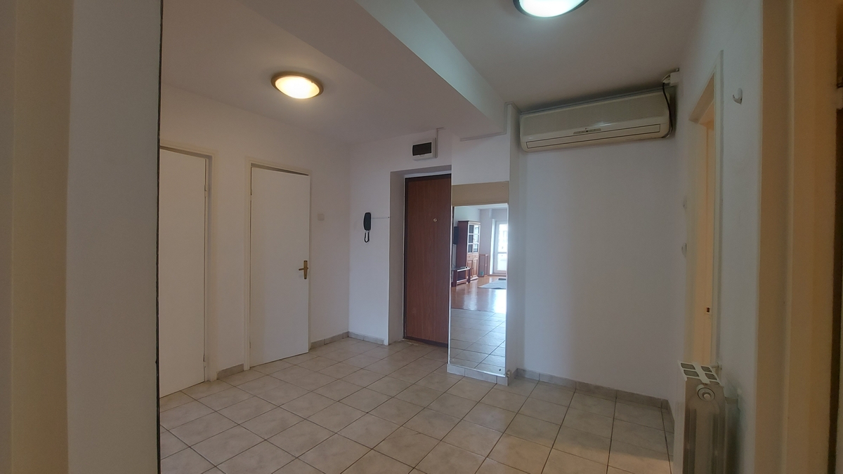 Inchiriere apartament 2 camere Unirii- Garanti 2 camere — fotografia 1
