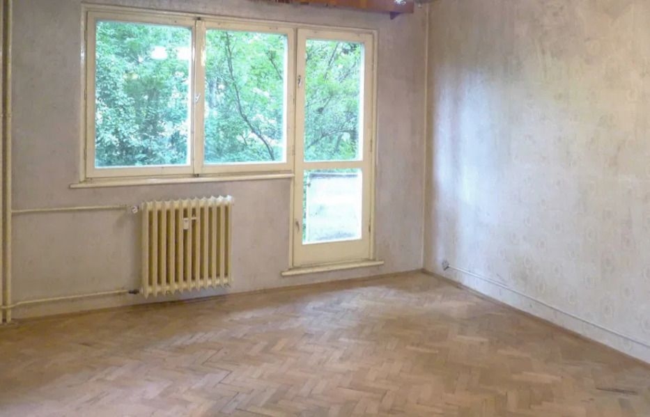 Apartament 3 camere Brasov, 3 camere in Astra, etaj 1, vedere libera, necesita renovare — fotografia 2