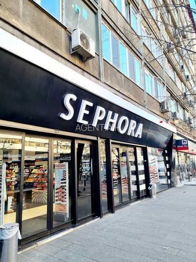 Inchiriere apartament 2 camere Bd. Balcescu, Sephora, 2 camere, parter, nemobilat pentru firma — fotografia 1
