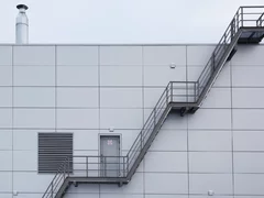 Fatade ventilate si solutii din aluminiu pentru constru - anuntul.ro -
